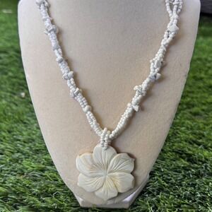 White‎ Flower Pendant Necklace Beaded Stone Bohemian Statement Jewelry
